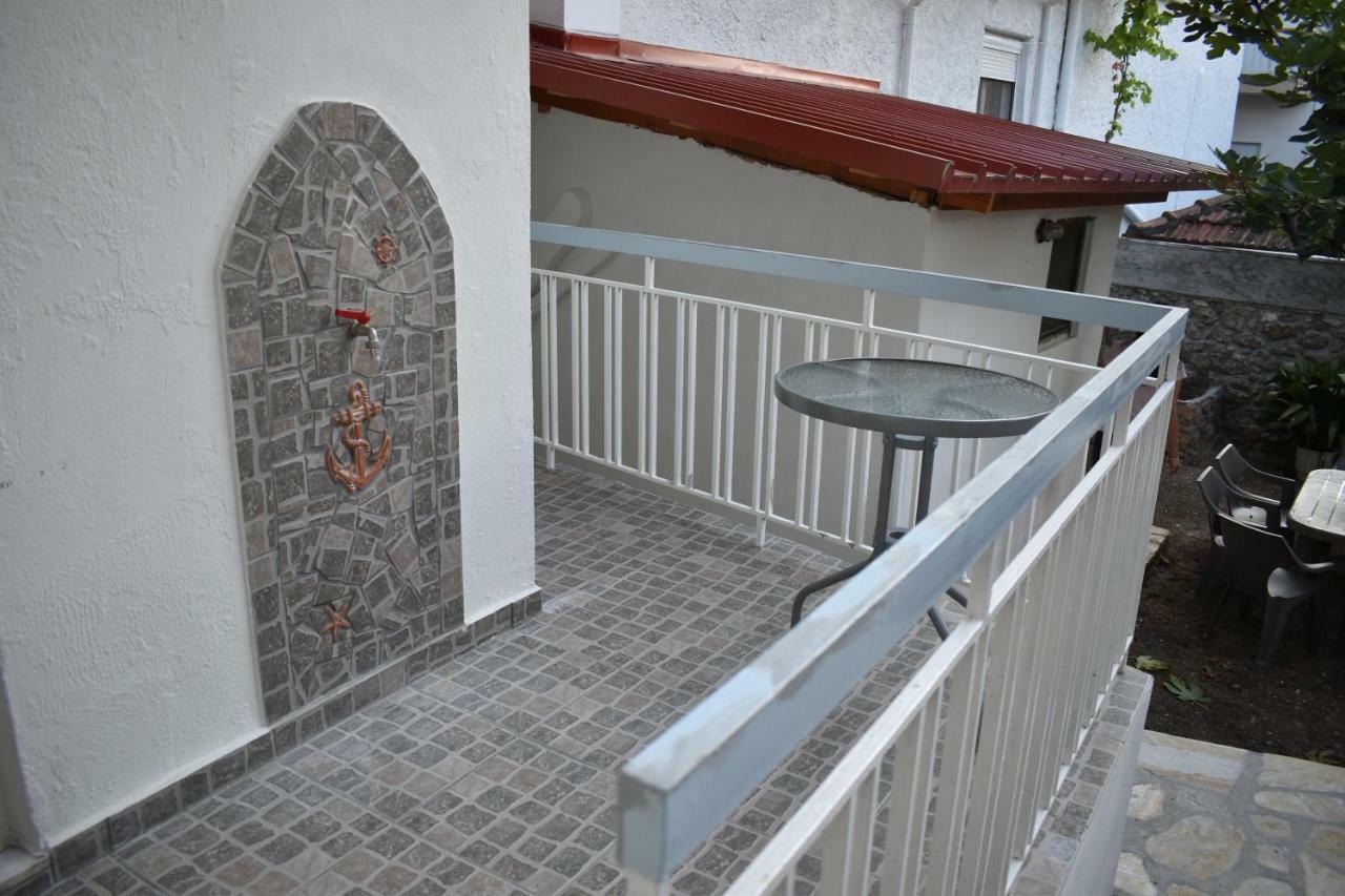 Enipeas Apartment 里托楚伦 外观 照片